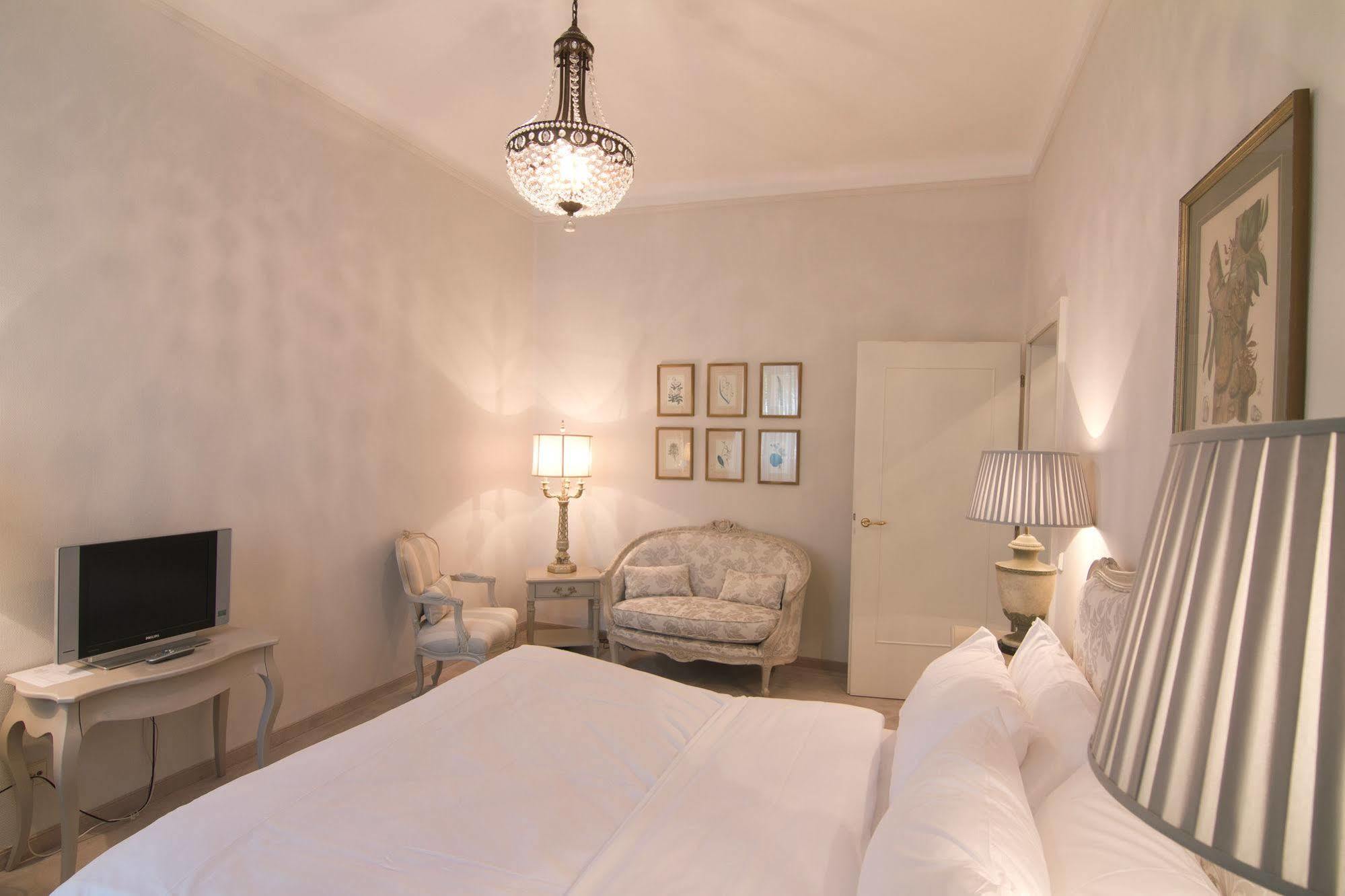 באדנוויילר Hotel Romerbad מראה חיצוני תמונה