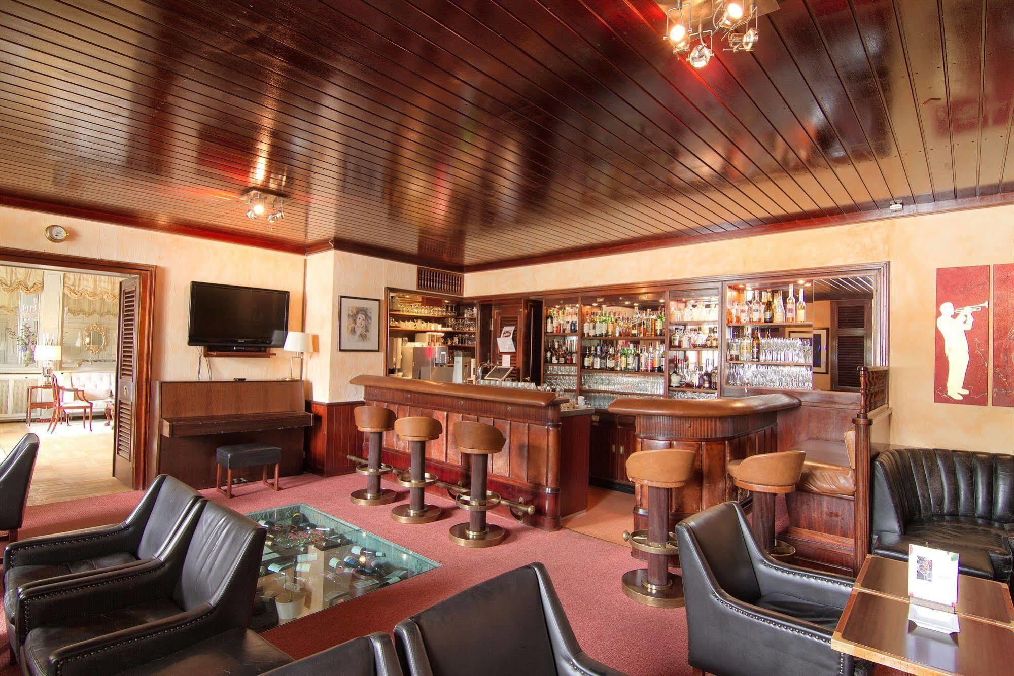 באדנוויילר Hotel Romerbad מראה חיצוני תמונה