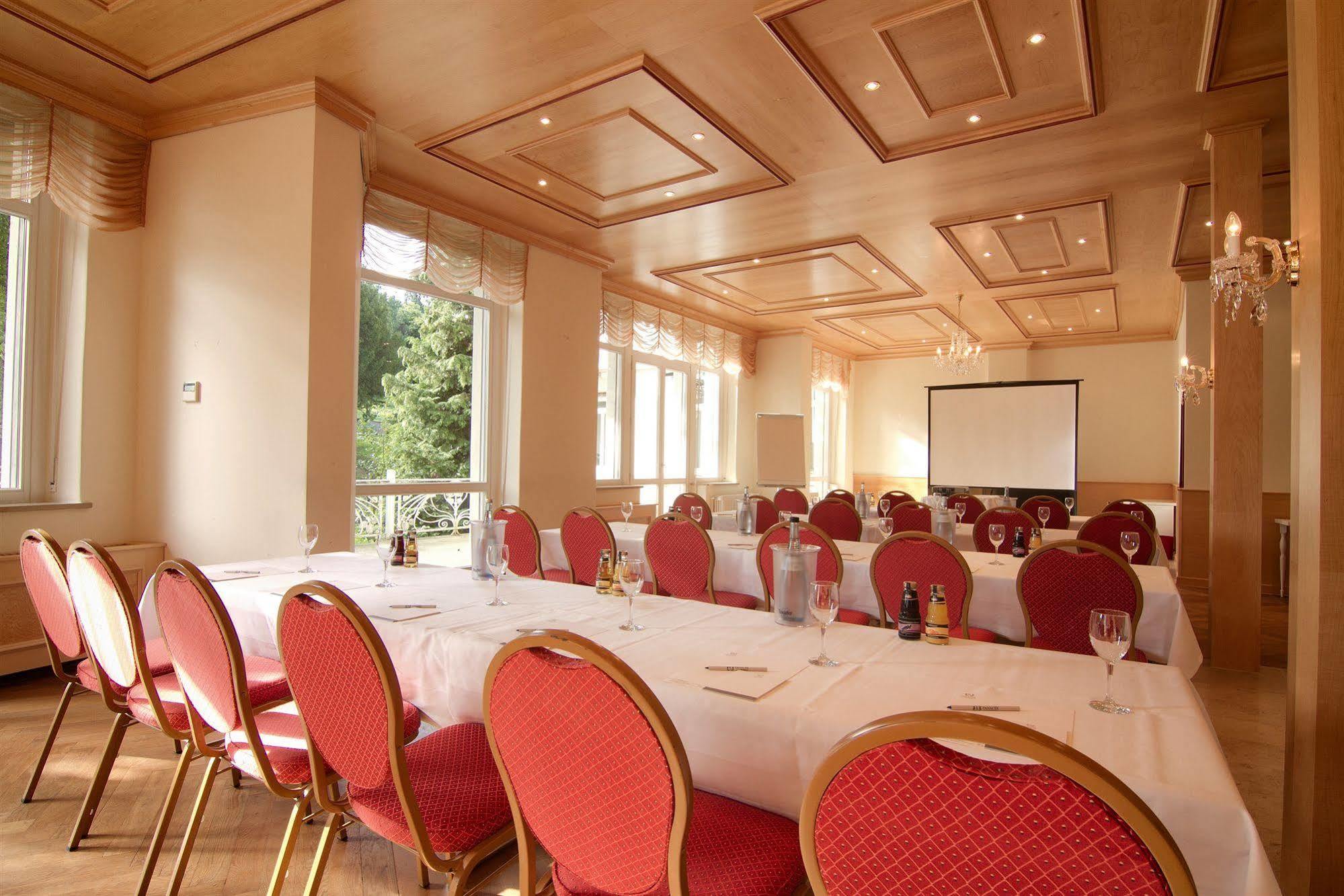 באדנוויילר Hotel Romerbad מראה חיצוני תמונה